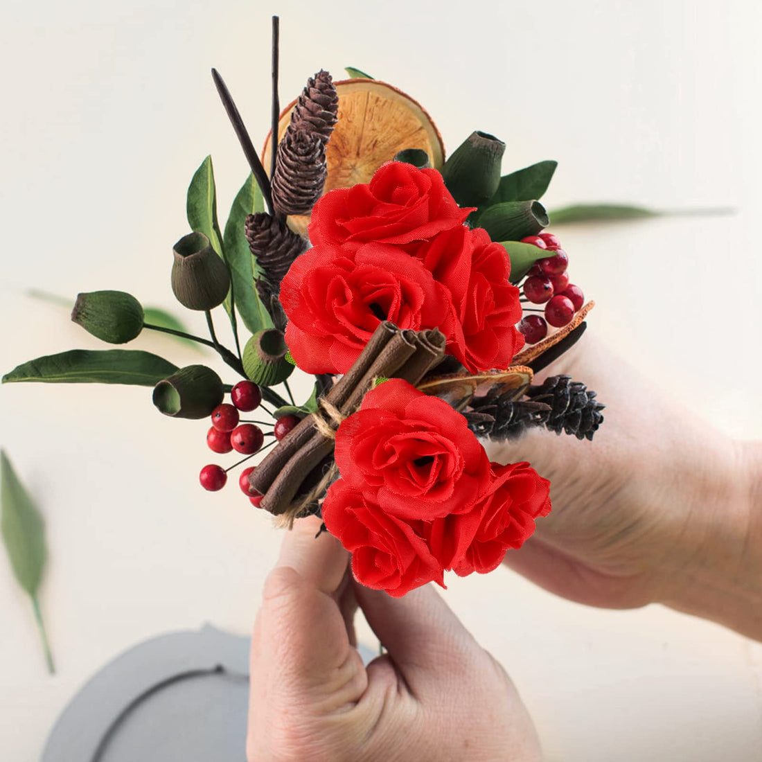 Kesoto 50pcs Red Roses Buds Artificial Flowers Bulk